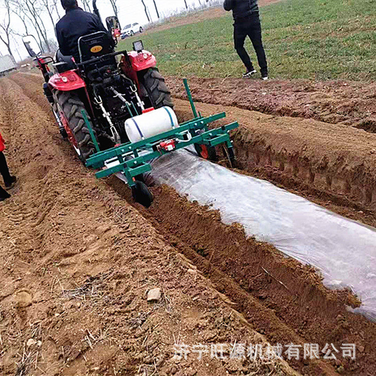 圆盘浮土覆膜打药机 土豆地瓜打药覆膜机 铺地膜施肥播种一体机