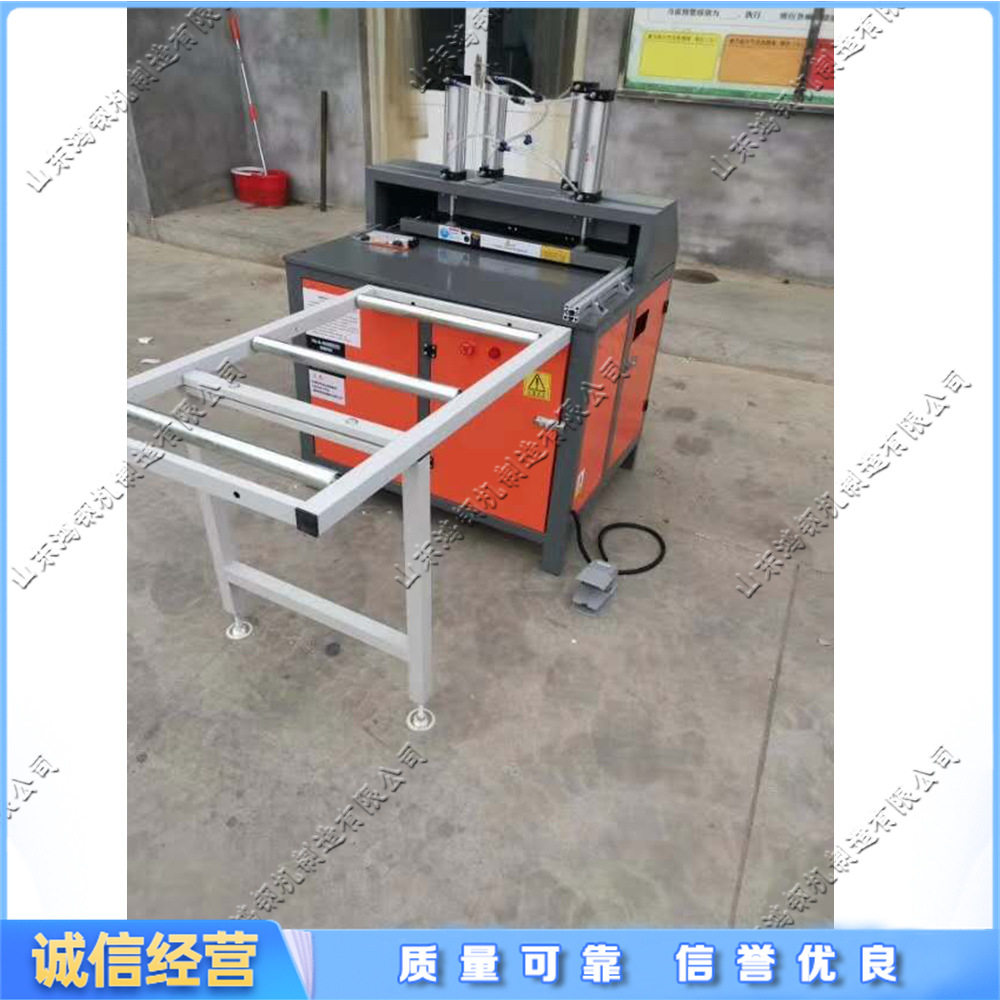 小型台式复合蜂窝板往复开槽机