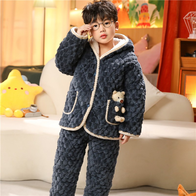 冬季儿童睡衣男童珊瑚绒加绒加棉三层夹棉加厚款秋冬男孩家居服冬
