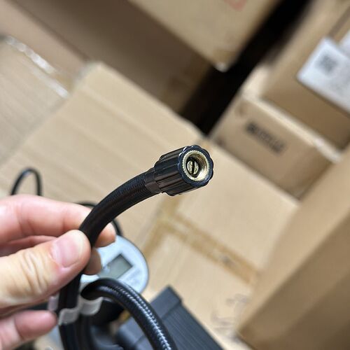 出老美单 车载充气l泵小轿车越野车便携式汽车轮胎多功能12v加气