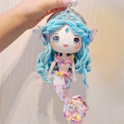 69纯手工毛线编织钩针玩偶人偶梦蝶美人鱼口金包S零钱包斜挎包成