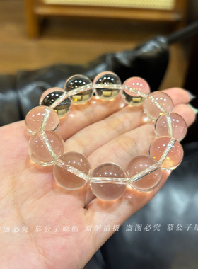 近5小时900+人加购过的水晶手串