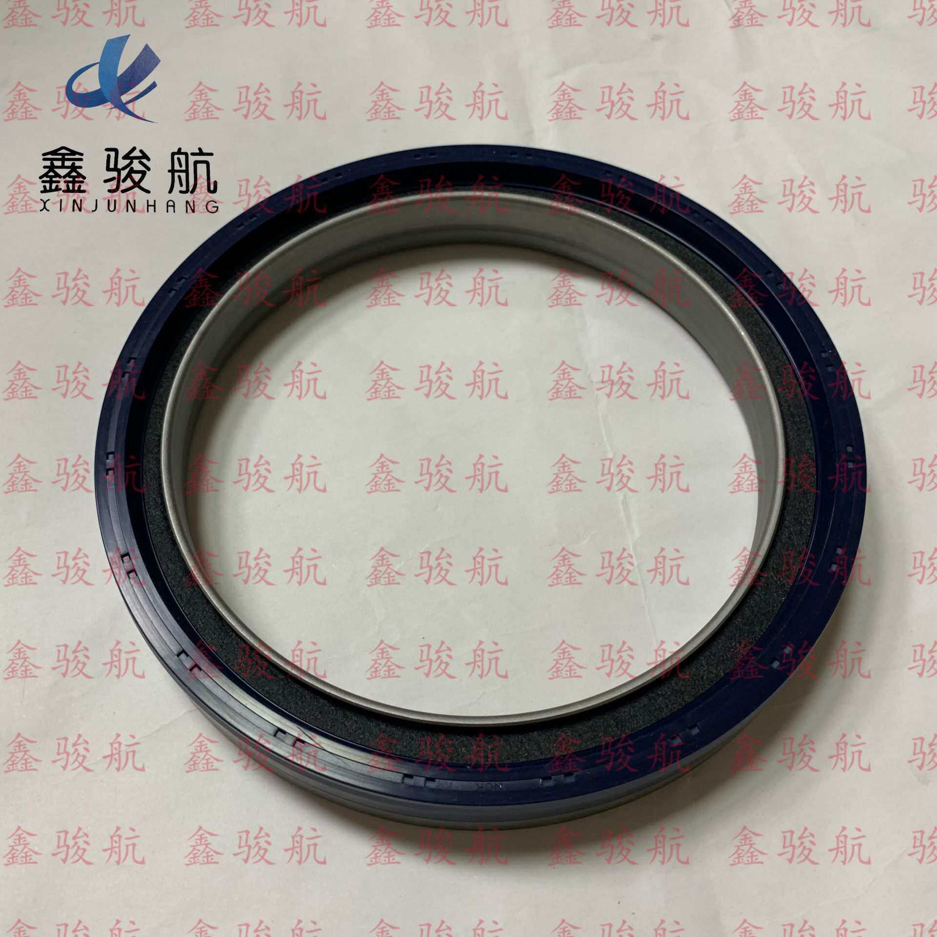 适用ISUZU五十铃6WG1/6WA1发动机曲轴后油封8-97617308-0