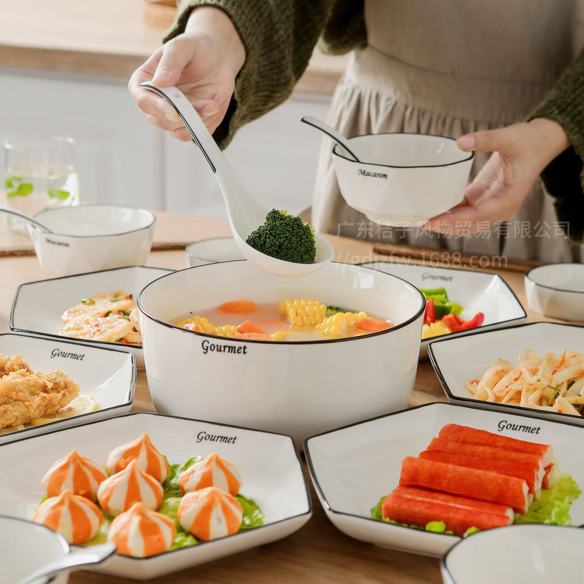 陶瓷拼盘餐具组合套装简约碗盘火锅盘子家用碗碟家庭年夜饭聚餐盘