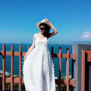 2023特别的网红高端亲子装母女装洋气夏季新款潮沙滩裙海边连衣裙