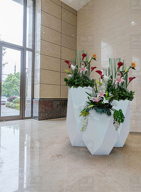 石膏定制商场几何立方体切面花盆雕像抽象休息座椅玻璃钢雕塑摆件