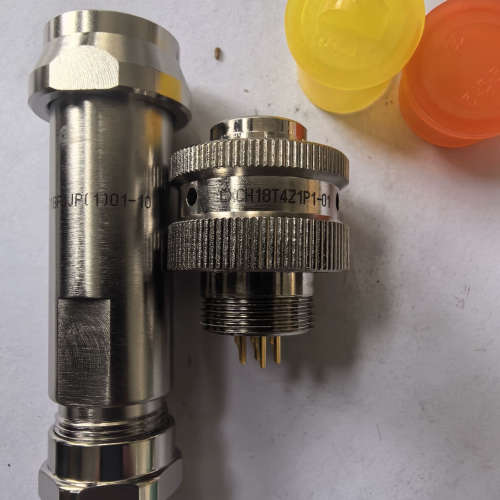 议价全新中航光电圆形电连接器，型号：CXCH18T4Z1P1-0