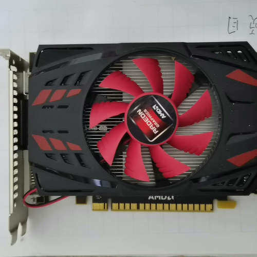 AMD HD6770 4G台式机显卡，拆机正常使用，成色如图议价