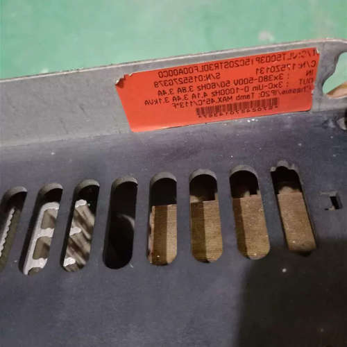 议价变频器VLT5000 VLT5003PT5C20STR3DLF00A00 380V实图 二手议