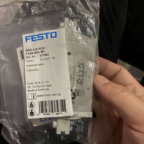 全新（3.13）FESTO电磁阀费斯托 577962 VUV议价