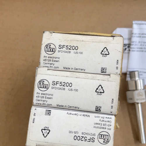 议价闲置3台ifm易福门流量传感器SF5200，全新未使用，公司