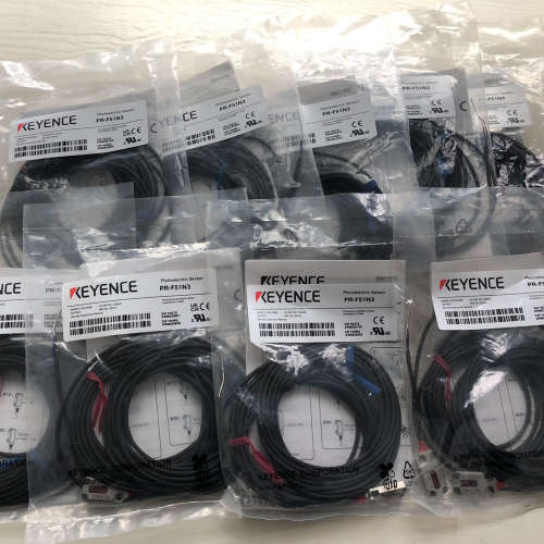 议价基恩士PR-F51N3光电传感器，数量9个实物图