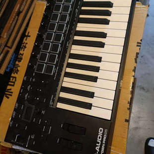 M-Audio Oxygen Pro 25 键 Midi 琴议价