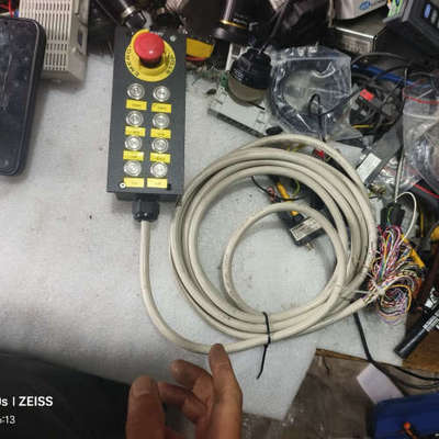 议价什么设备控制器一个，型号:TESMY，电缆型号:LiYY，实