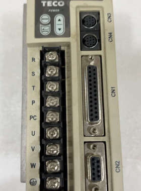 东元伺服驱动器JSDEP-15A，实物拍摄，成色轻微使用痕迹议价