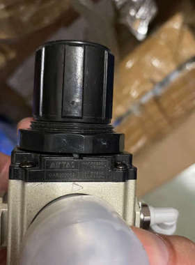 亚德客（9.20）调压阀GAR20006S，9.5新，共5个议价