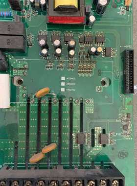 三品变频器 SANVC-4T0055G/P 5.5KW的 炸议价