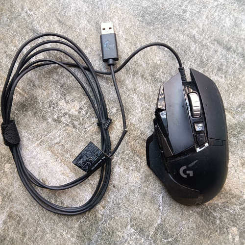 罗技g502hero 单鼠标，线断了的，优惠价58元处理议价
