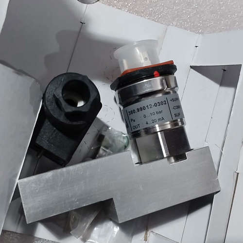 议价丹佛斯压力传感器060G4412全新原厂件正品，需要的老板议