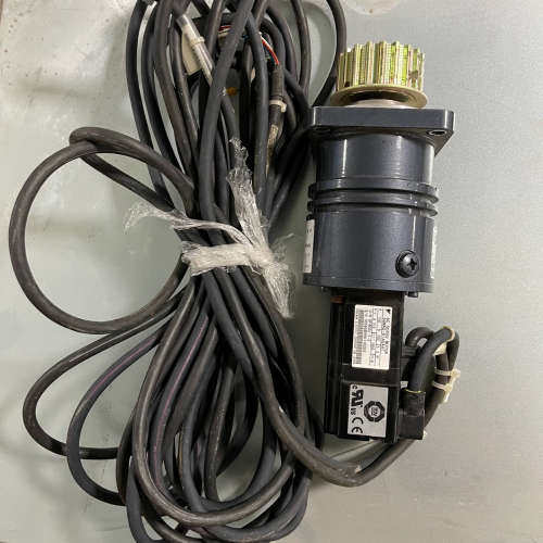 YASKAWA安川RSS-17-100-01-SP伺服电机，议价