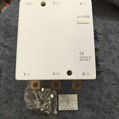 交流接触器LC1-D300F7C 全新未使用 有2台，需要的议价