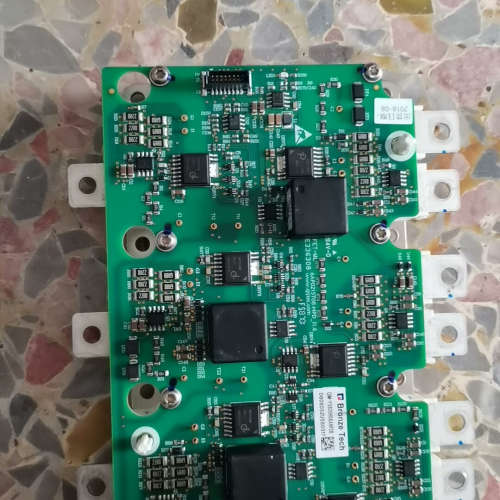 议价新能源汽车IGBT模块板子型号：