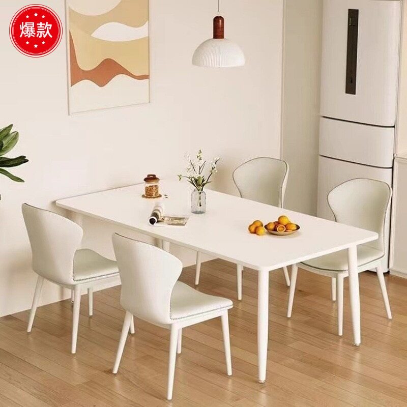 北欧纯白岩板餐桌椅子家用小户型纯黑极简轻奢高级感新款纯黑饭桌