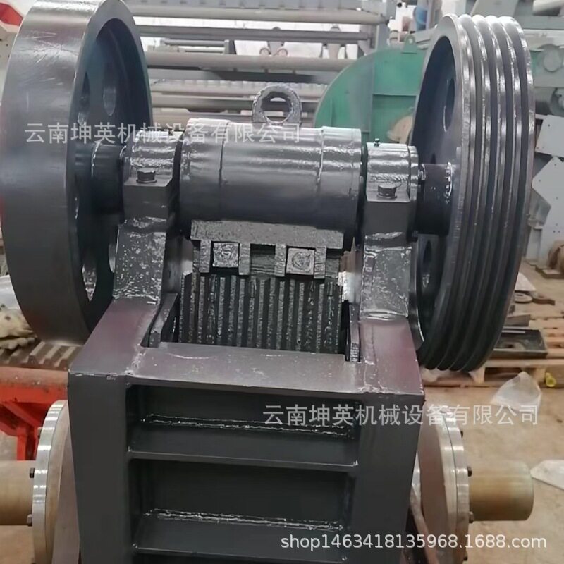 建筑垃圾破碎再利用 小型颚式破碎机现货供应 移动式破碎机设备