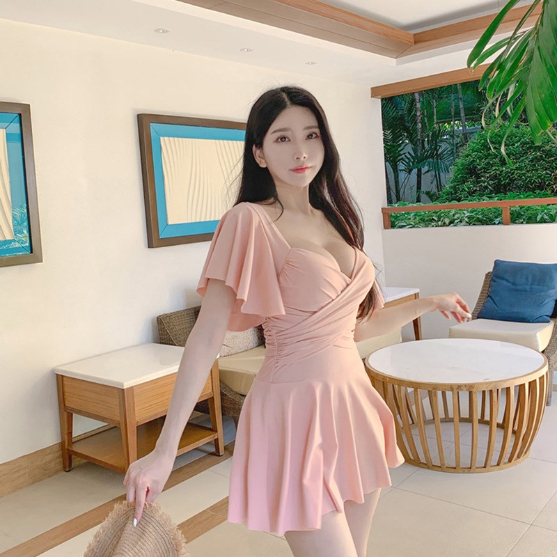 速发新款连生平角泉守遮肚大码温保沙滩游泳学体泳装