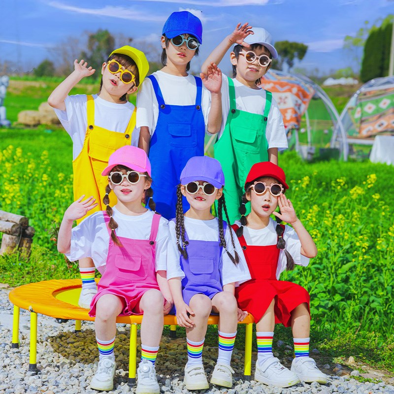 六一儿童幼儿园舞蹈演出服彩色背带裤小学生大合唱啦啦队表演服装