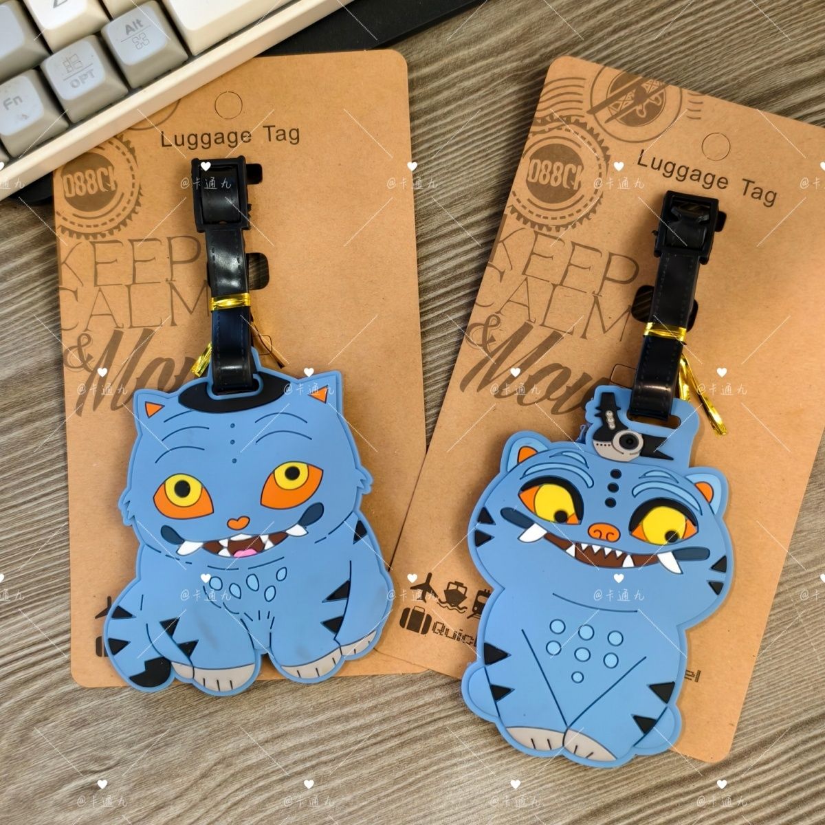 卡通可爱kpop猎魔女团derpy行李牌旅行箱包托运标签挂饰吊牌pvc胶