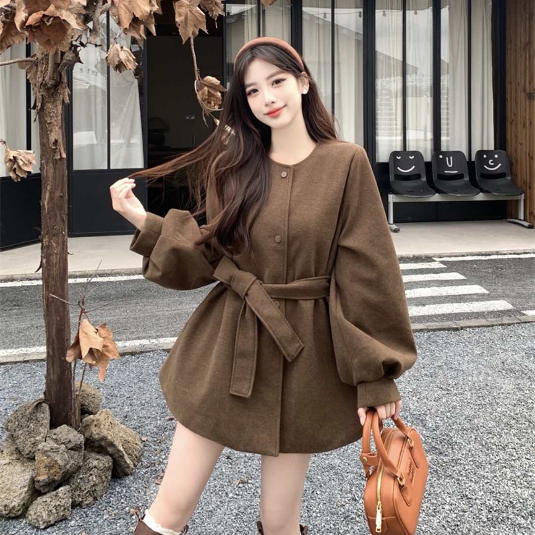 冬季保暖加厚毛呢外套女2025秋冬保暖显瘦灯笼袖小个子大衣爆款