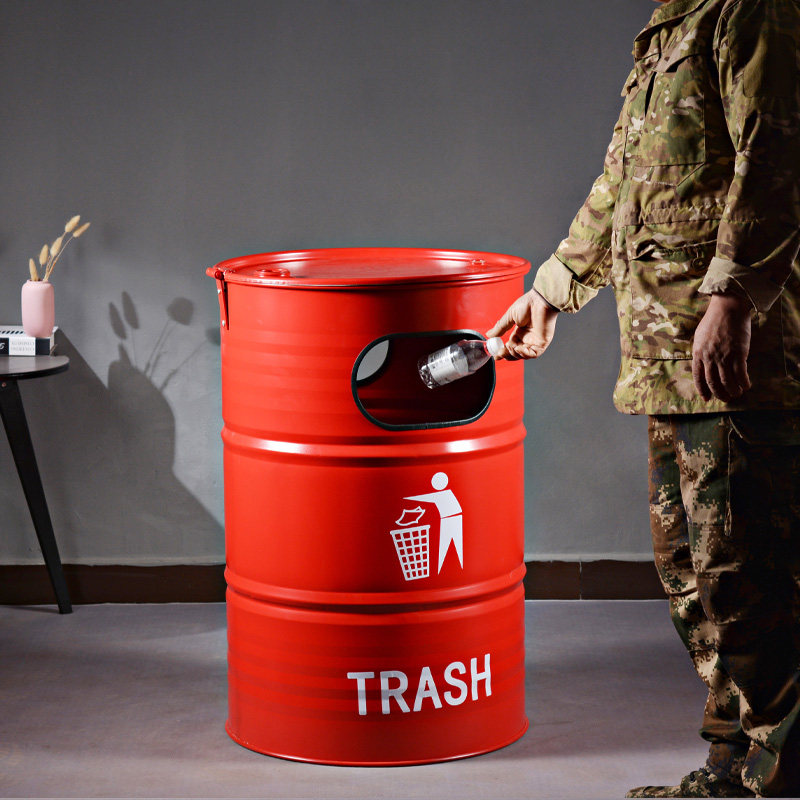 工业风铁艺油桶垃圾桶收r纳箱户外大型摆件酒吧风景区室外复古装