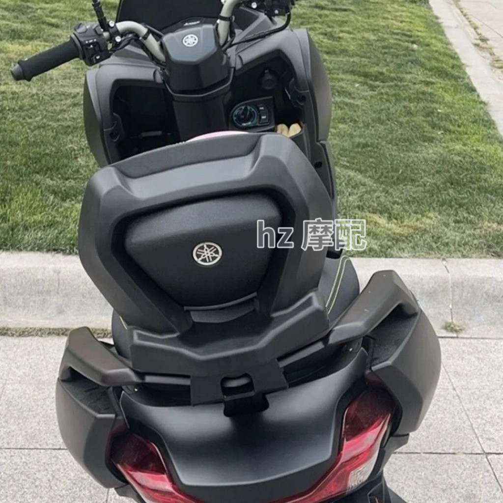 适用于雅马哈兴鹰125改装靠背后座靠垫腰靠专车专用无损安装配件