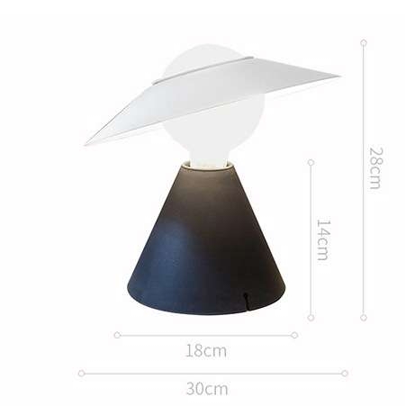 浪漫台灯卧室床头轻奢艺术木底字母夜灯北欧INS创意家居饰品摆件