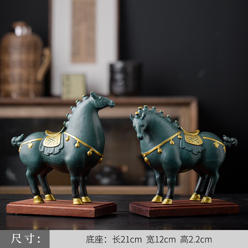 速发24厘红色马到成功黑马客厅家居别墅酒柜中式摆件乔迁新居礼品