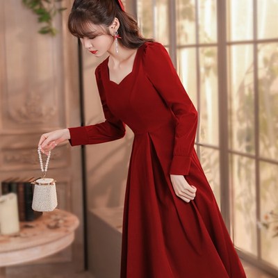 敬酒服女平时可穿酒红色订婚连衣裙新娘回门服结婚礼服小个子秋冬