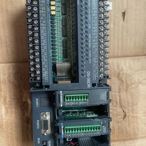 可维修D0-06DR F0-2AD2DA-2 D0-10ND3 光议价