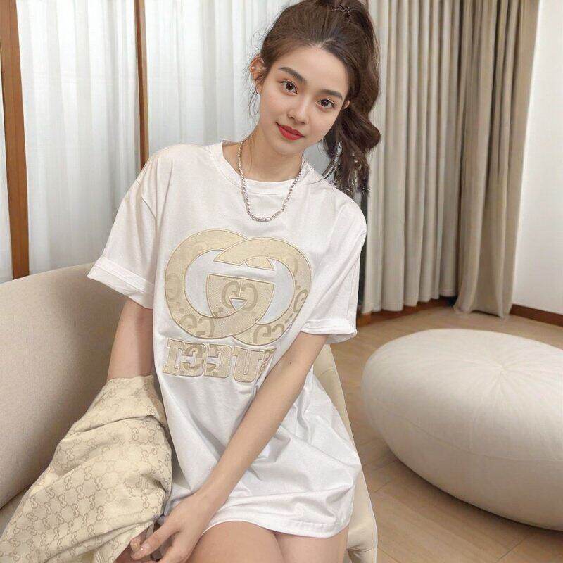 韩式休闲风刺绣短袖T恤女