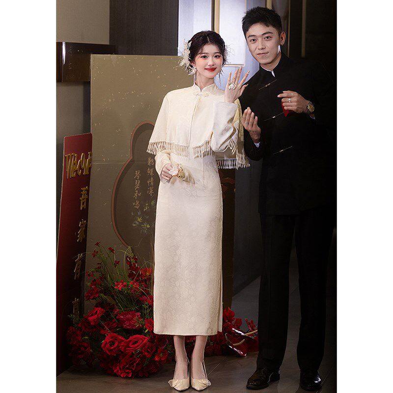 速发新中冬披肩旗袍敬酒服新娘服装长袖订婚礼套领证登记连衣裙秋