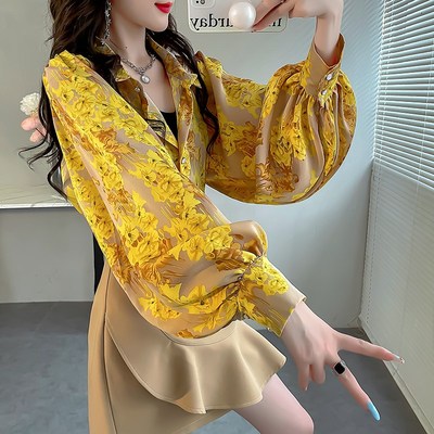 微胖灯笼袖上衣设计感小众黄色衬衫女高级感翻领花衬衣气质雪纺衫