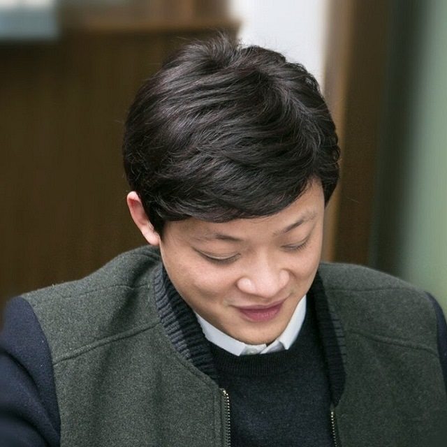 速发中年男士假发真发短发男老年人男式短直发中老年假发蓬松帅气