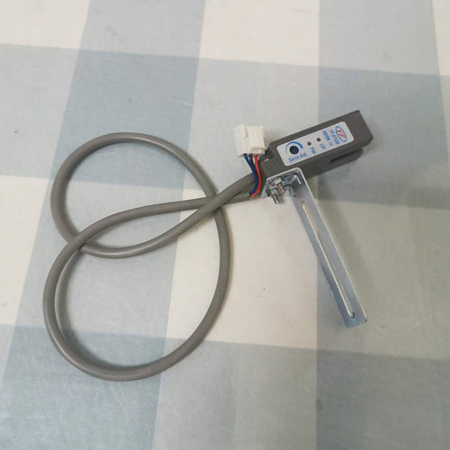 水茂灵英联瑞仕蜜雪冰城全自动封口机感应器电子眼配件E52E51小精