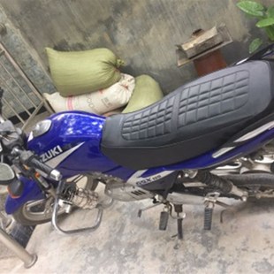 适用于轻骑铃木骏威GSX125摩z托车座套网状防晒隔热透气坐垫套包