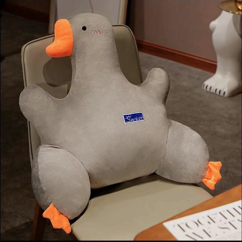卡通大鹅靠枕护腰抱枕儿童节日礼物抱枕久坐护腰汽车座椅靠垫靠背