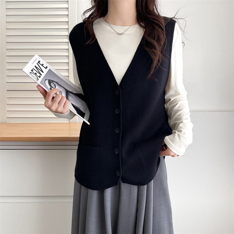 大码女装秋季新款胖mm双口袋针织马甲背心女外搭叠穿毛衣开衫外套