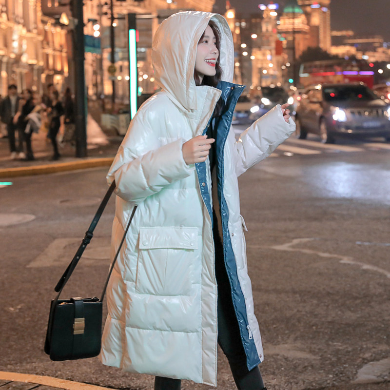白色羽绒棉服女过膝中长款2023冬季新款撞色棉衣亮面宽松连帽外套