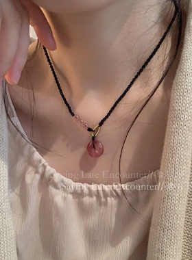 极速草莓晶平安扣项链女夏黑绳编织简约百搭choker锁骨链网红气质