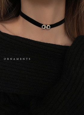 黑色绳项链女锁骨链轻奢小众颈带感配饰2023年新款脖颈链项圈