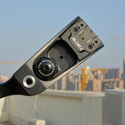 极速国产天启反曲弓弓把国际通用户外射击运动ILF插口片仿霍伊特